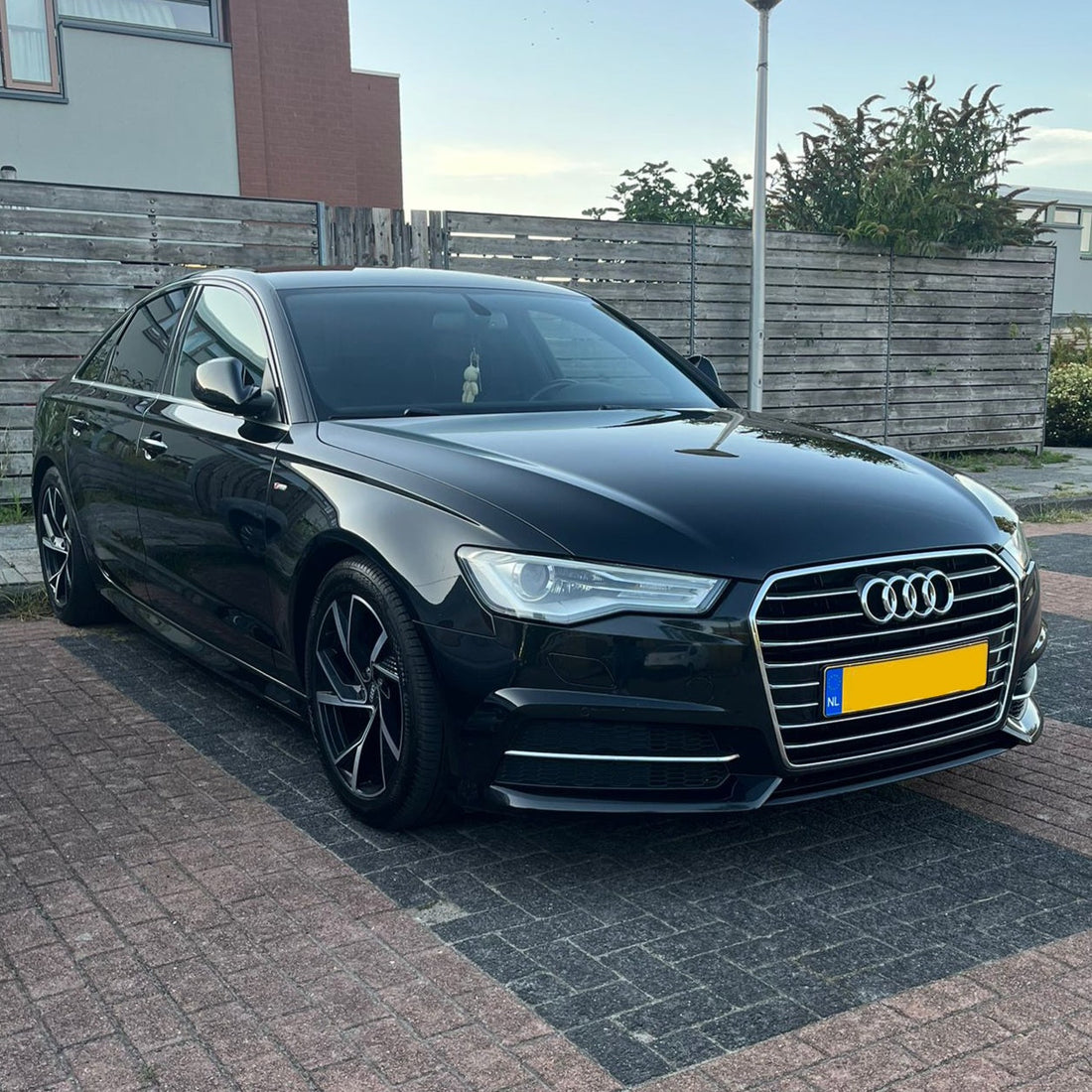 Audi A6 Luxe in topconditie hersteld